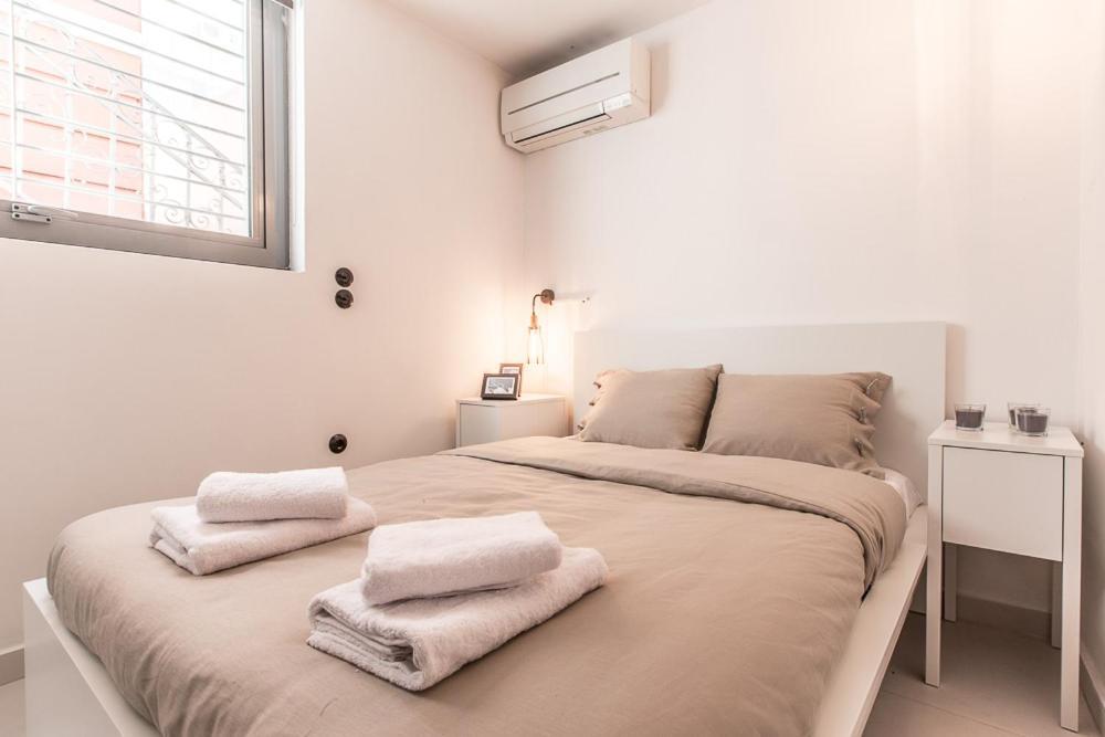 Pink Mango Hostel Athens Exterior photo